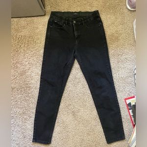 Curvy girl black jeans with elastic waistband